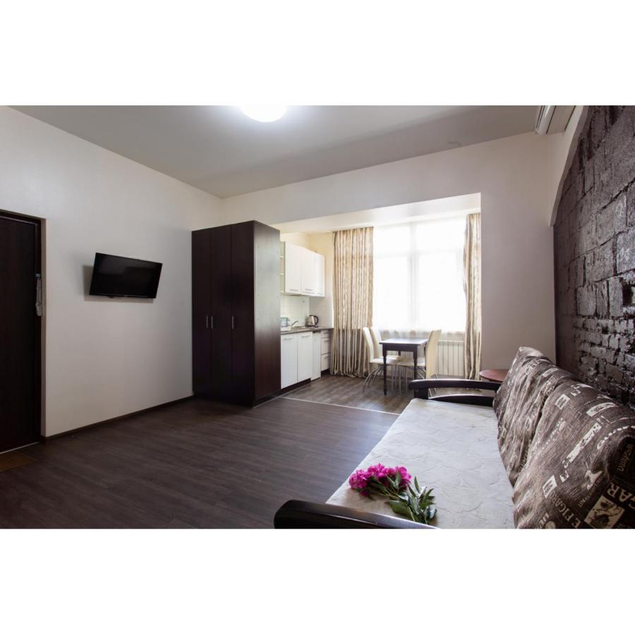 Studio Apartments In The City Center Kharkov Luaran gambar
